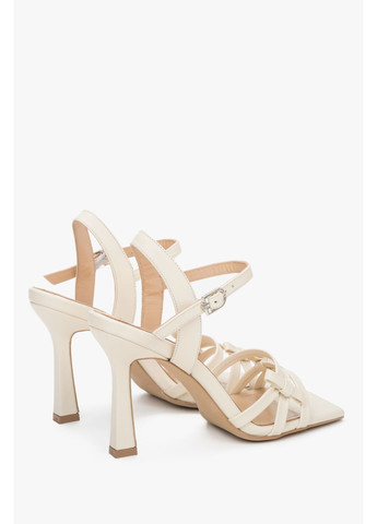 Босоніжки, колір молочний Estro (367189279)