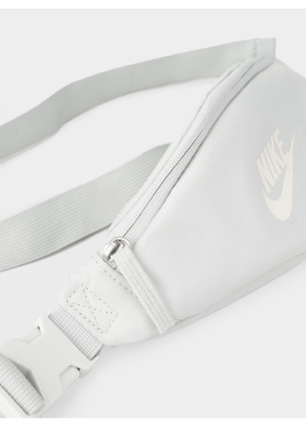 Сумка на пояс NK HERITAGE S WAISTPACK 1L сірий Уні 28x8x13 см Nike (371781252)