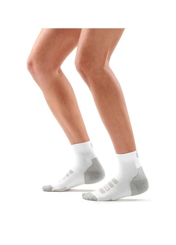 Носки короткие Essentials Seamless Unisex Performance 1/4 M белые Skins (387004090)