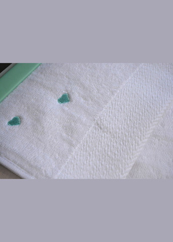 Подарунковий набір рушників, 3 шт. з вишивкою Kalpli Mint Moss білий