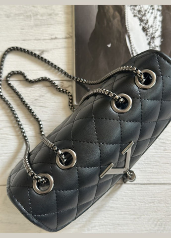 Женская стеганая сумка прямоугольная, кросс-боди Черная "V" (3266) No Brand (326488177)