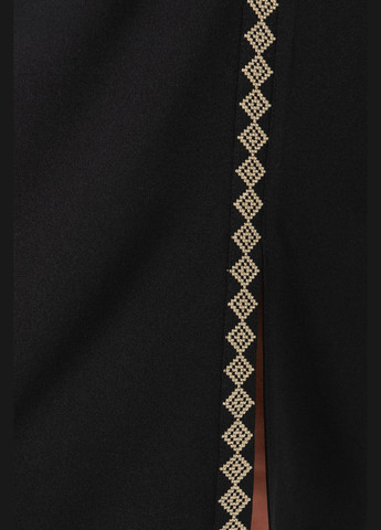 Костюм-двойка с юбкой Грация (черный с песочной вышивкой) Golfstream (335814313)