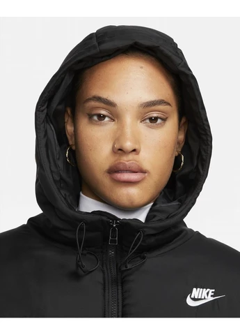 Черный зимний Пуховик Nike