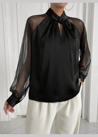 Жіноча блуза з шовку колір чорний р.46/48 453217 New Trend (285711862)