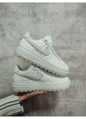КРОСІВКИ ЖІНОЧІ NIKE AIR FORCE 1 LOW LUXE SUMMIT WHITE НАЙК АІР ФОРС 1 ПРЕМІУМ No Brand білі демісезони (368885455)