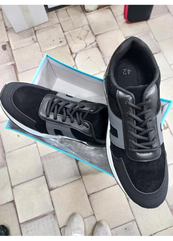 Черно-белые демисезонные кроссовки мужские черные No Brand