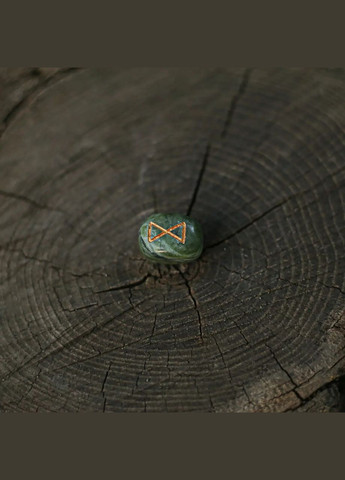 Руна Талисман Дагаз из натурального камня Жадеит d-20х15мм+- (цена за 1шт) No Brand руни (301535128)