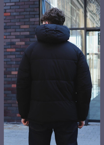 Чорна зимня зимова чоловіча куртка чорна 119041 No Brand