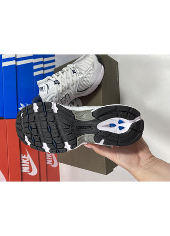 КРОСІВКИ ЖІНОЧІ NEW BALANCE 530 SILVER НЬЮ БЕЛАНС 530 No Brand комбіновані демісезони (367177621)