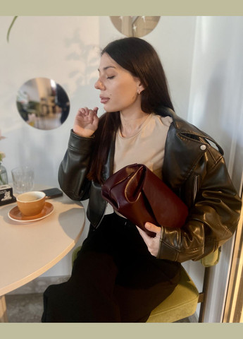 Сумка багет каркасна широкий ремінь шкіряна середня біла 1757 9181 ARTiS Bags Сумка (328082991)