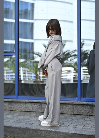 Сірий літній костюм лляний оверсайз popluzhnaya