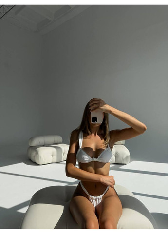 Білий літній жіночий роздільний купальник із зав’язкою на грудях / жіночий бікіні білий з топом на широких бретелях / жіночий купальник No Brand