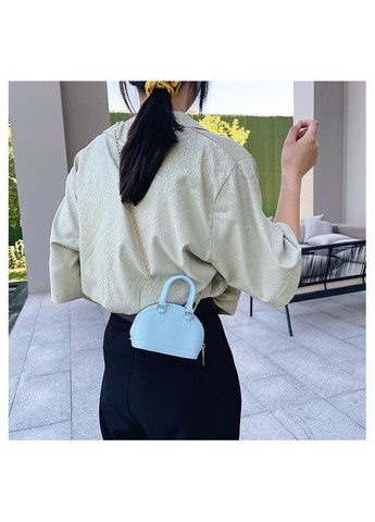 Детская маленькая сумка 10447 кросс-боди на цепочке голубая No Brand (314455206)