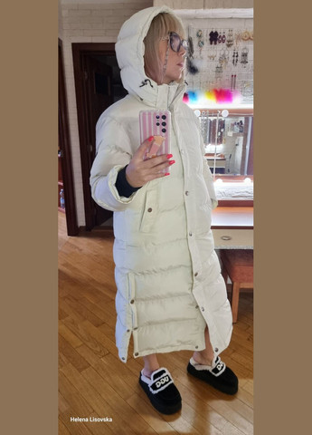 Молочна зимова куртка довга жінча prada No Brand