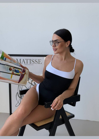 Черный летний женский купальник слитный Україна