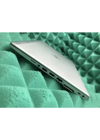 Ультрабук Б-класс EliteBook 830 G5 / 13.3" IPS / Intel Core i7-8650U (4(8) ядра по 1.9-4.2 GHz) / 16 GB DDR4 / 256GB SSD M.2 / HP (398131640)