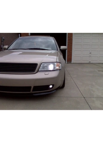 Решітка радіатора AUDI C5 (1997-2001) Дорестайлінг Чорна (Польща) Jom A6 (398310012)