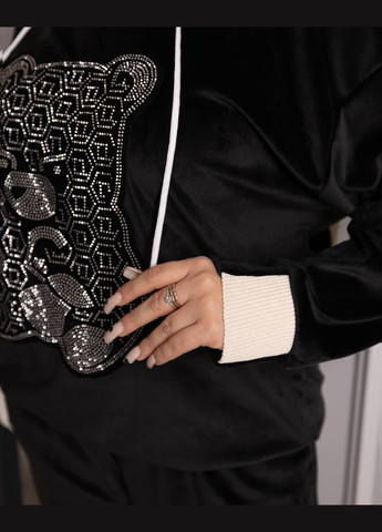 Жіночий костюм двійка з велюру колір чорний р.50/52 449874 New Trend (282926610)