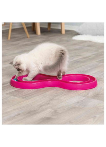 Іграшка для котів Ball Race Змійка-вісімка з м'ячиком 65x31 см (рожева) (4011905414133) Trixie Ball Race Змійка-вісімка з м'ячиком 65x31 см (роже (370014429)