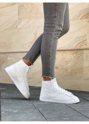Белые демисезонные кроссовки мужские nike blazer white reflective найк блейзер белые No Brand