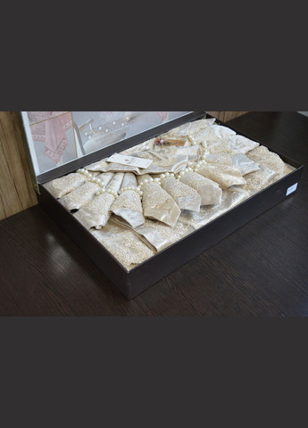 Велюрова скатертина з ранером Aylin Set 160×350+12 серветок Бежева Selin (338425327)