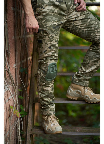 Мужские камуфляжные брюки "Protect" пиксель на флисе с карманами и съемными наколенниками Intruder (360573713)