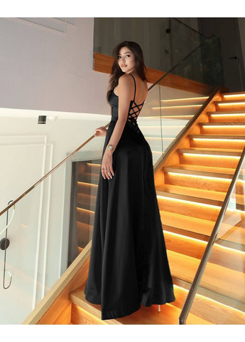 Черное праздничный, вечернее женское платье с открытыми плечами No Brand однотонное