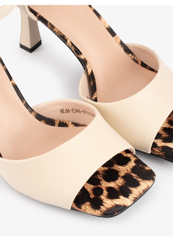 Жіночі босоніжки 1101120 Buts (323057876)