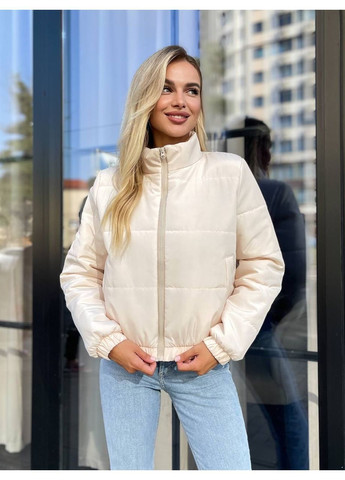 Светло-бежевая демисезонная куртка плащевка + синтепон 150 No Brand