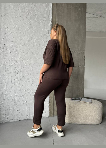 Легкий спортивний костюм коричневого кольору 30943 No Brand (323642551)