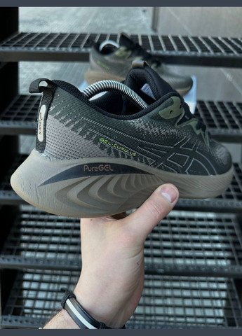 Хакі Осінні чоловічі кросівки No Brand