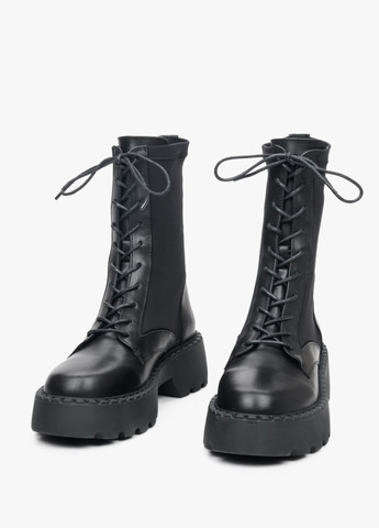 Осенние ботинки, цвет черный Estro