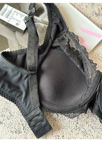 Чёрный черный бюстгальтер на чашку e Acousma