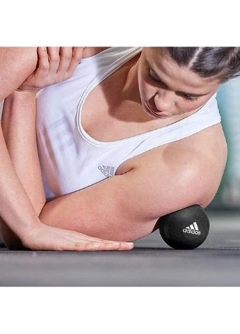Мяч массажный Massage Ball черный Уни 8,3 x 8,3 x 8,3 см ADTB-11607 adidas (386078134)