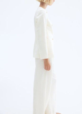 Кремовый женский жакет H&M однотонный - летний