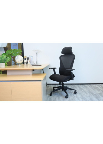 Крісло поворотне MAGNUS LUX чорна тканина/чорний каркас Intarsio (365461351)