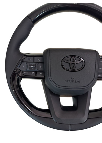 Руль для Land Cruiser 100, Prado 120. Рояльный лак. В стиле LC300. Логотип – черный глянец. Toyota (346055197)