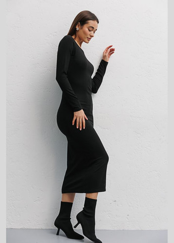 Черное трикотажное платье-футляр шоколадного цвета Arjen