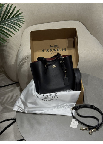 Сумка жіноча Mollie Tote Bag 25 Black/Gold No Brand (363975748)