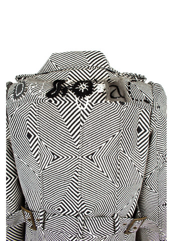 Чорне демісезонне Пальто жіноче з геометричним візерунком та вишивкою на спині. Desigual