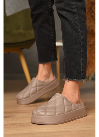 Галоши женские без задника утепленные бежевого цвета Let's Shop (351851287)