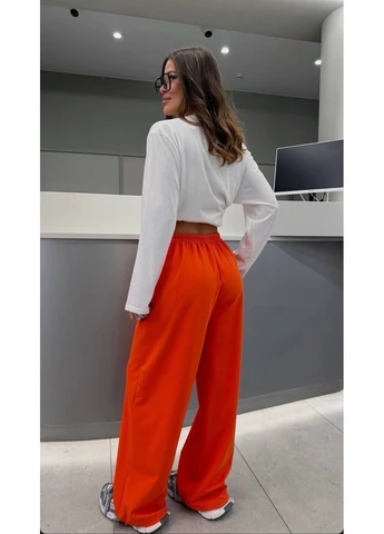 Жіночі спортивні штани oversize Україна (402862332)
