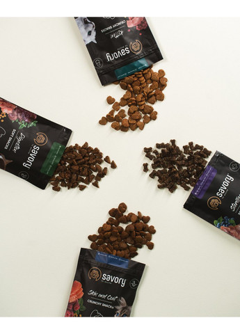 Хрустящие лакомства для здорового роста котят, индейка с клюквой, 50 г Savory (365592948)