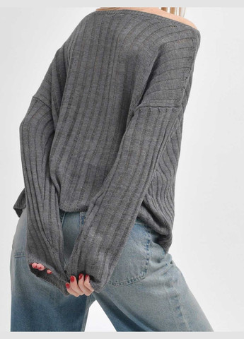 Серый демисезонный свитер Carica