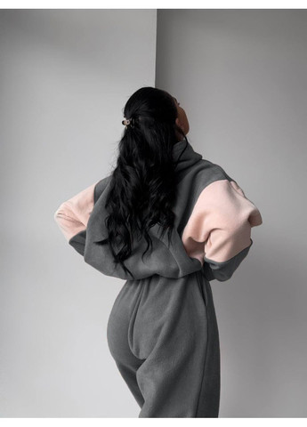 Стильный костюм с вышивкой. Размерная сетка в описании. GD/GL Модний простір (364965927)