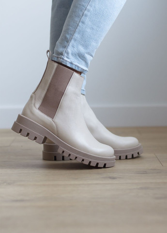 Осенние ботинки осенние женские на резинках челси из натуральной кожи молочные челси No Brand