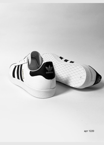 Белые демисезонные кроссовки white black adidas Gazelle