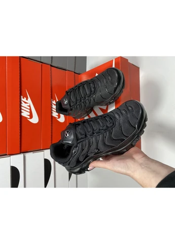 Черные демисезонные кроссовки мужские nike tn plus total black найк тн аир макс плюс черные No Brand