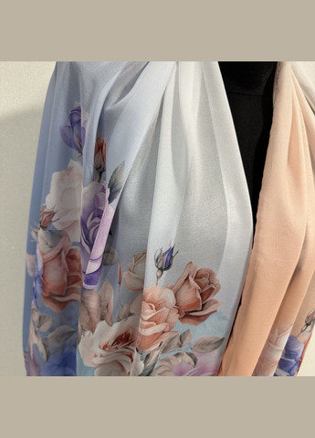 Стильний жіночий шифоновий шарф з квітковим малюнком комбінованого кольору синій+персиковий розмір 140*180 см No Brand (327415065)