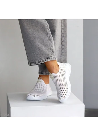 Білі мокасини No Brand (393891357)